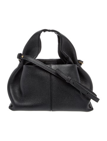 Leather Numéro Neuf