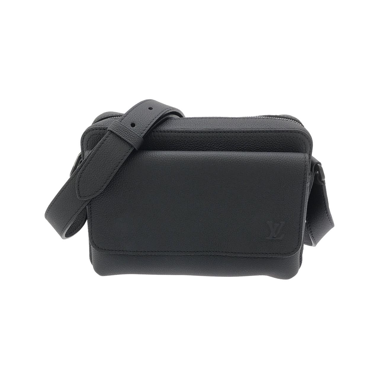 Louis Vuitton LV Aerogram Boarding Messenger M15265 Shoulder Bag