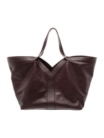 Signature Y-Tote 2025