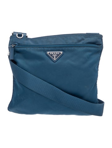 Vela Nylon Messenger Bag