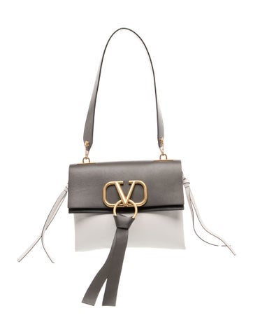 Leather Garavani Vring Medium