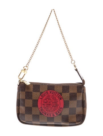 Damier Ebene Pouch