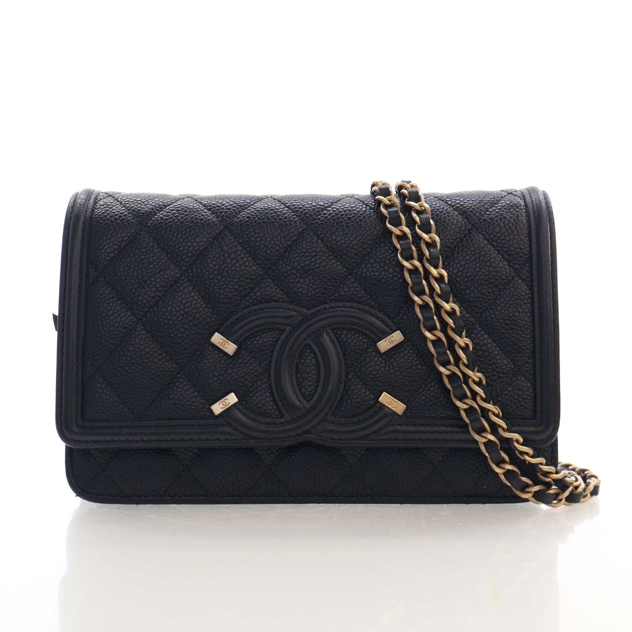 Chanel Caviar Wallet On Chain (WOC)
