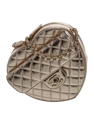 2025 CC In Love Heart Bag w/Tags