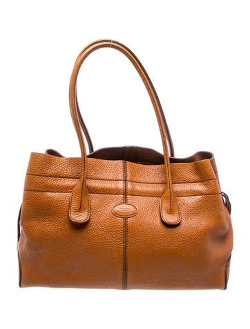 Tod's Leather Shoulder Bag