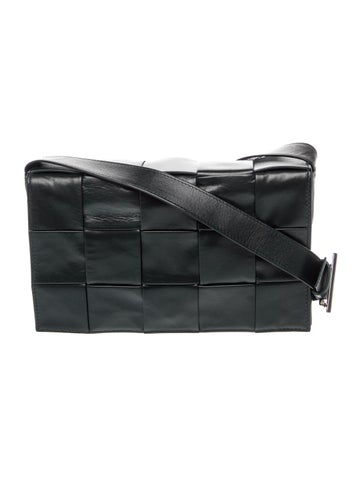 Patent Leather Intrecciato Cradle Fold Over