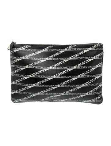 Signature Clutch