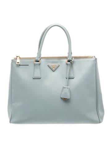 Saffiano Leather Galleria Double Zip
