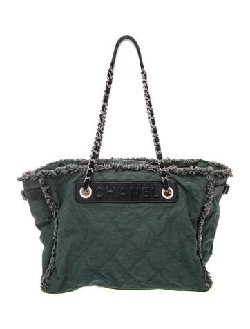 Medium Nylon Fringe Tote Bag