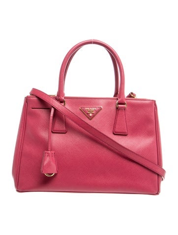 Saffiano Leather Galleria Double Zip Medium