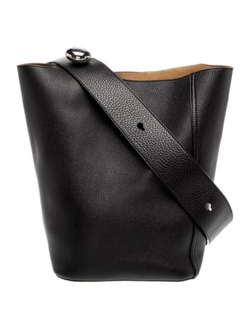 Leather Pebble Large 2024