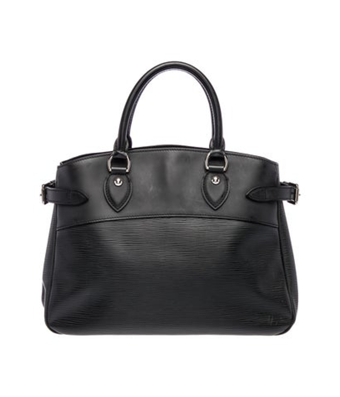 Louis Vuitton Vuitton Lv Monogram Passy Pm