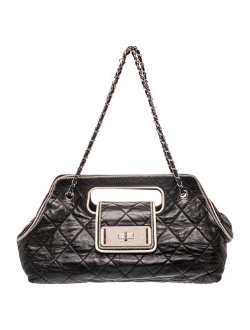 E/W Mademoiselle Accordion Shoulder Bag