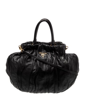 Nappa Leather Waves