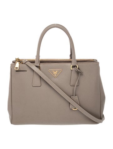 Saffiano Leather Galleria Double Zip Medium