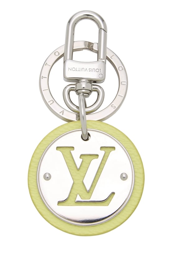 Silver Cutout Circle Logo Key Holder