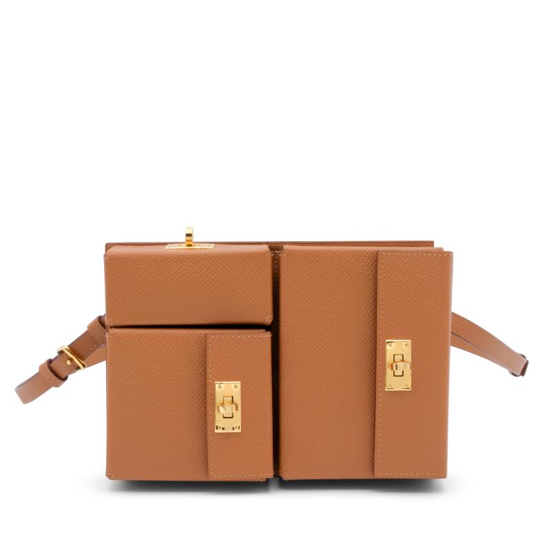 Gold Epsom Kelly Multipocket Gold Hardware, 2026