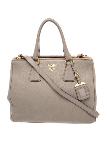 Vitello Daino Leather Vitello Daino Double Zip Medium