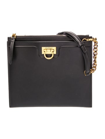 Leather Trifolio