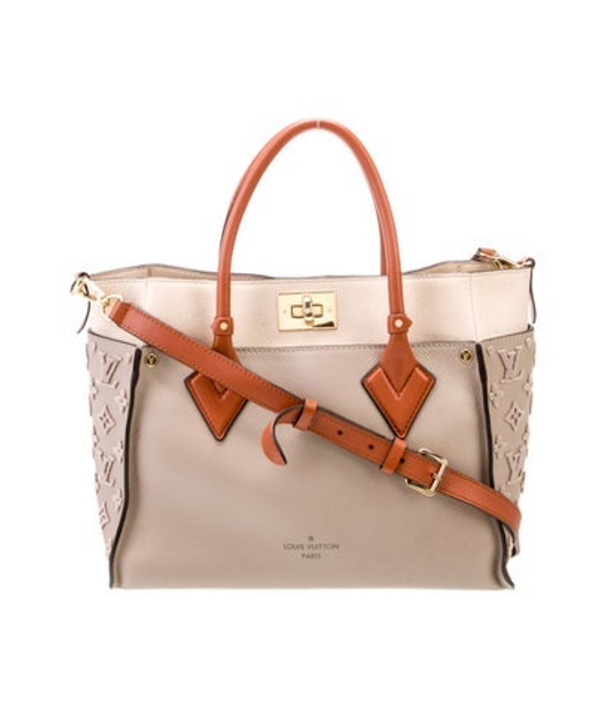 Louis Vuitton Vuitton Lv Monogram On My Side Mm