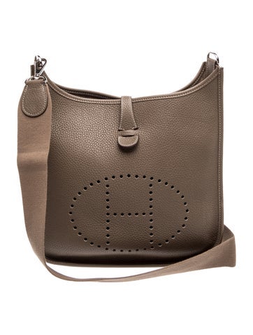 Clemence Evelyne III 29