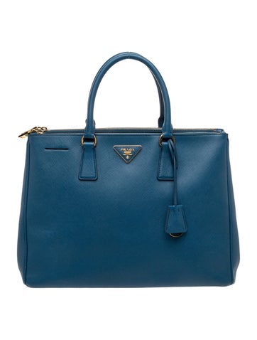 Saffiano Leather Galleria Double Zip Large