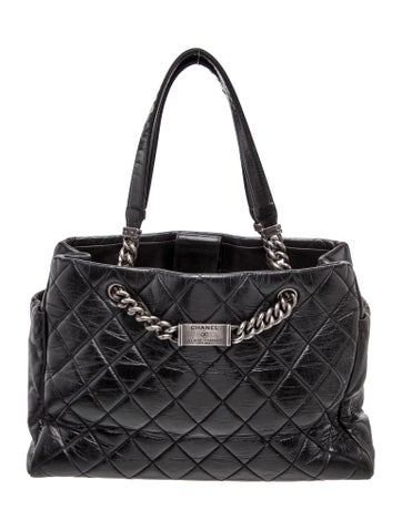 Quilted Nameplate Tote