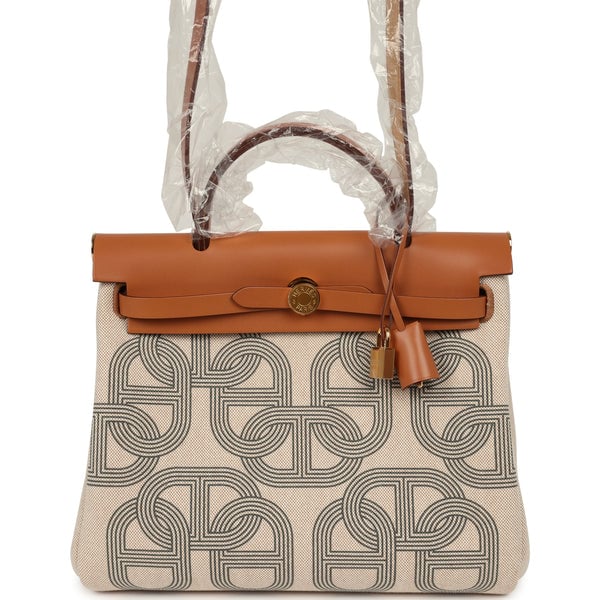 Hermes Herbag Zip PM 31 "Circuit 24" Naturel, Ecru-Gris Meyer Toile H Plume Canvas, Naturel Hunter Gold Hardware