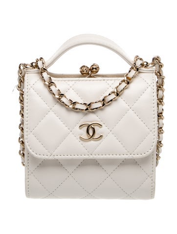 2022 Quilted Clutch w/ Chain