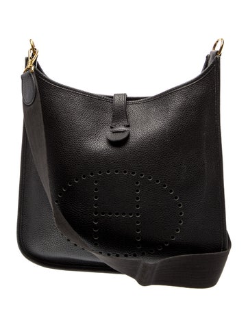 Clemence Evelyne I 33