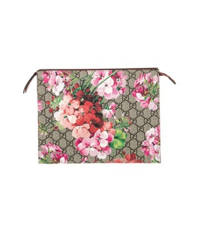 Gucci Gg Supreme Clutch Large