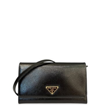Saffiano Lux Leather Wallet On Chain