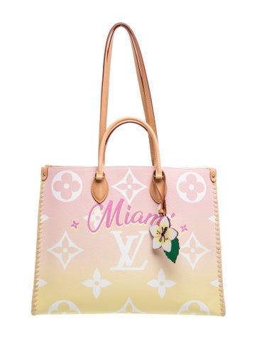 Monogram Giant OnTheGo GM