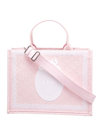 Jacquard Dioramour Book Tote Medium 2025