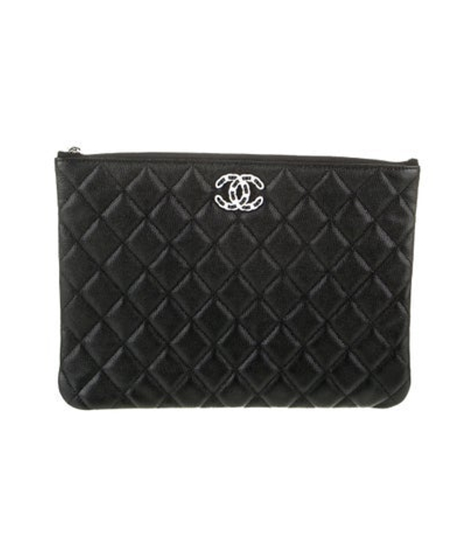 Chanel 19 Medium O Case