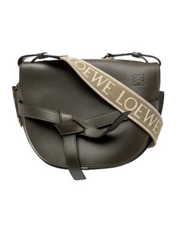Calfskin Gate