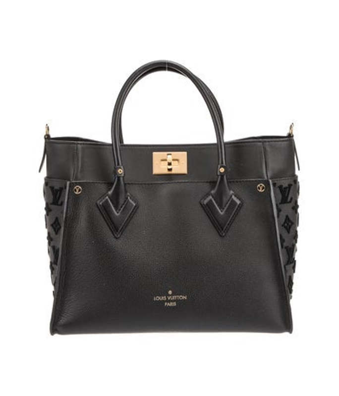 Louis Vuitton Vuitton Lv Monogram On My Side Mm