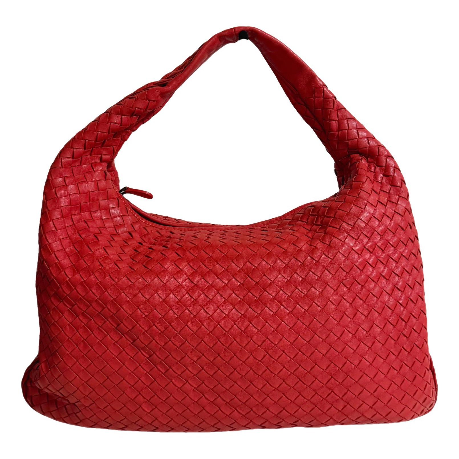 Hop leather handbag