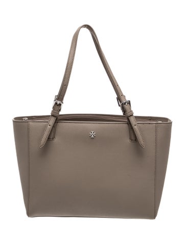 Signature Tote
