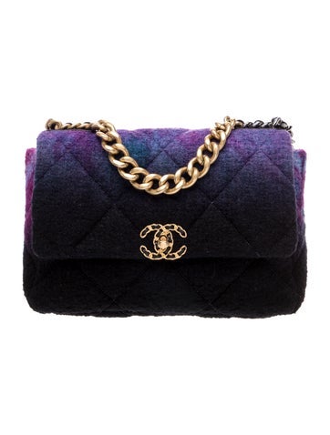 Paris-Rue Cambon Large 19 Flap Bag