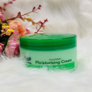 Boots Everyday Cucumber Moisturising Cream 100ml •