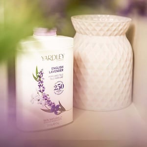 Yardley London English Lavender Perfumed Talc Powder 200g