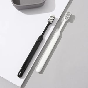 RuHn High Quality Multi-Color 2pcs Toothbrush Set •