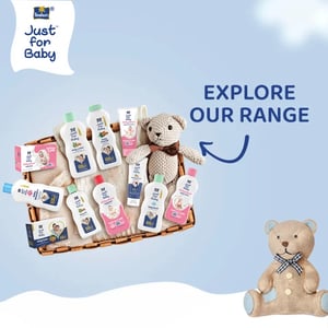 Parachute Baby Oil Enriched with Olive & Almond Oil 200ml (Free Parachute Baby Wash for Body and Hair 100ml)