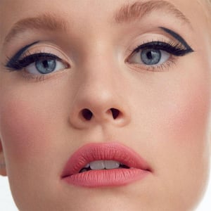 Absolute New York Waterproof Pro Ink Pen Liquid Eyeliner 0.8ml - MEIP01 Jet Black