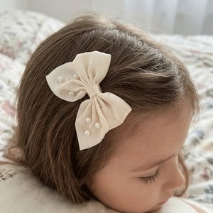 Short Bow Silk Hair Clip With Pearls And Stone - Beige