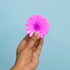 Oxeye Daisy Hair Clip - Hot Pink