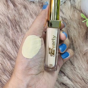 Everly Beauties Pure Matte Concealer & Corrector - Ivory