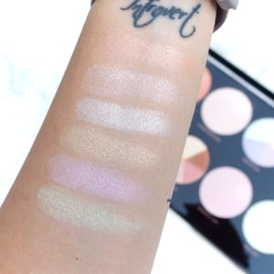 Makeup Revolution Pro HD Amplified Highlighter Palette - Glow Getter