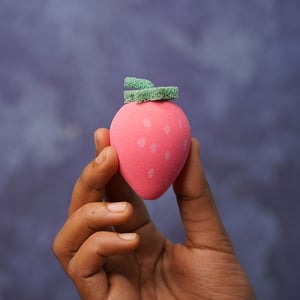 Sweet Beauty Fruity Powder Puff - Strawberry